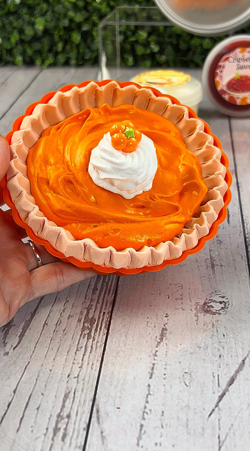 The Holiday Slime Baking Kit Duo