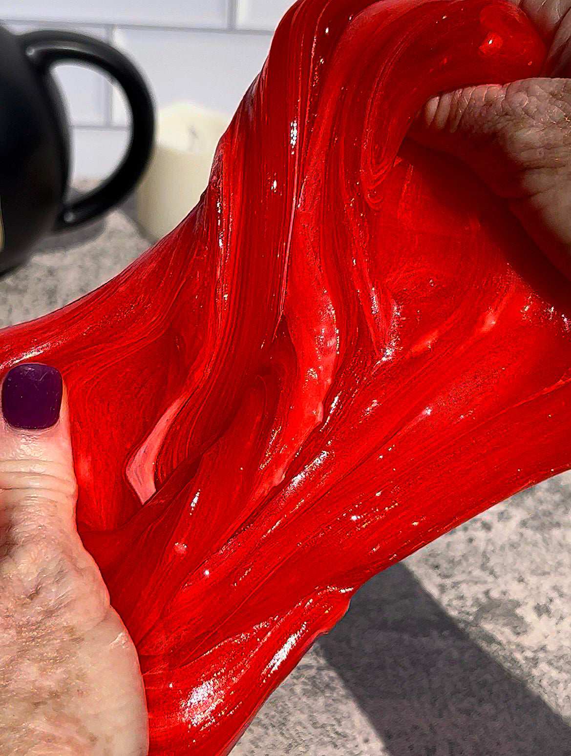 Walking Dead-A coated clear slime with a DIY clay brain