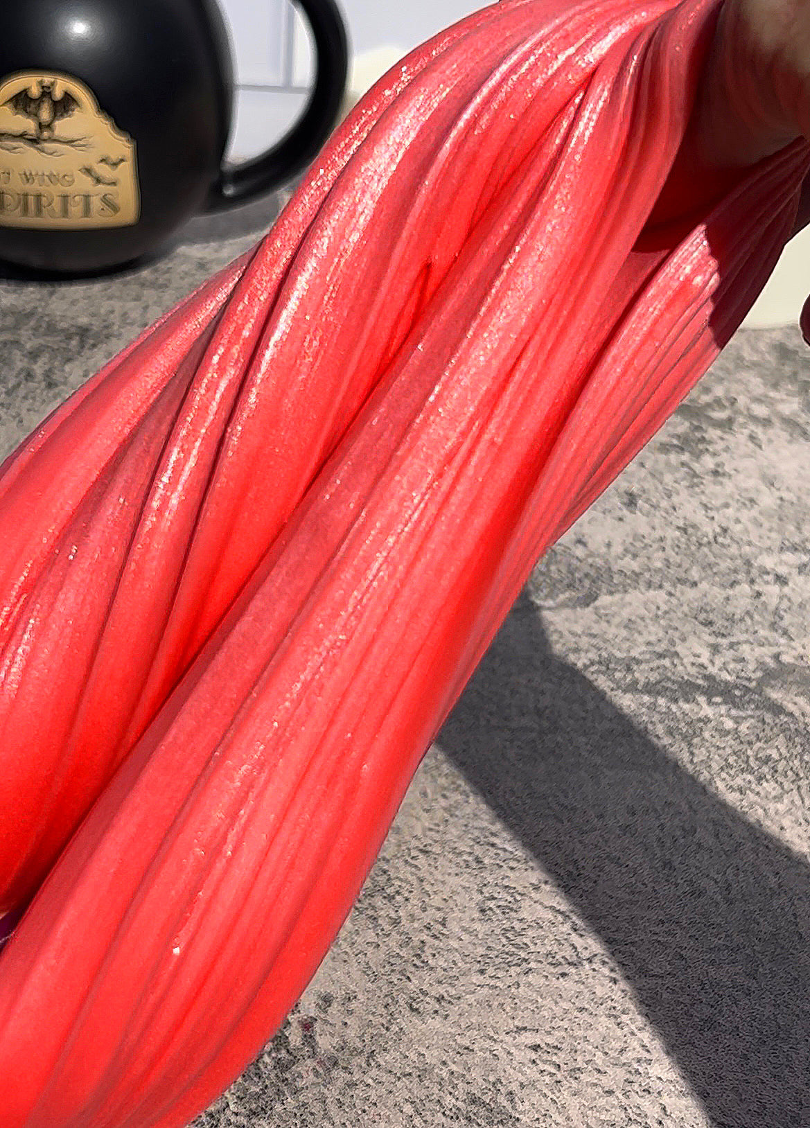 Walking Dead-A coated clear slime with a DIY clay brain