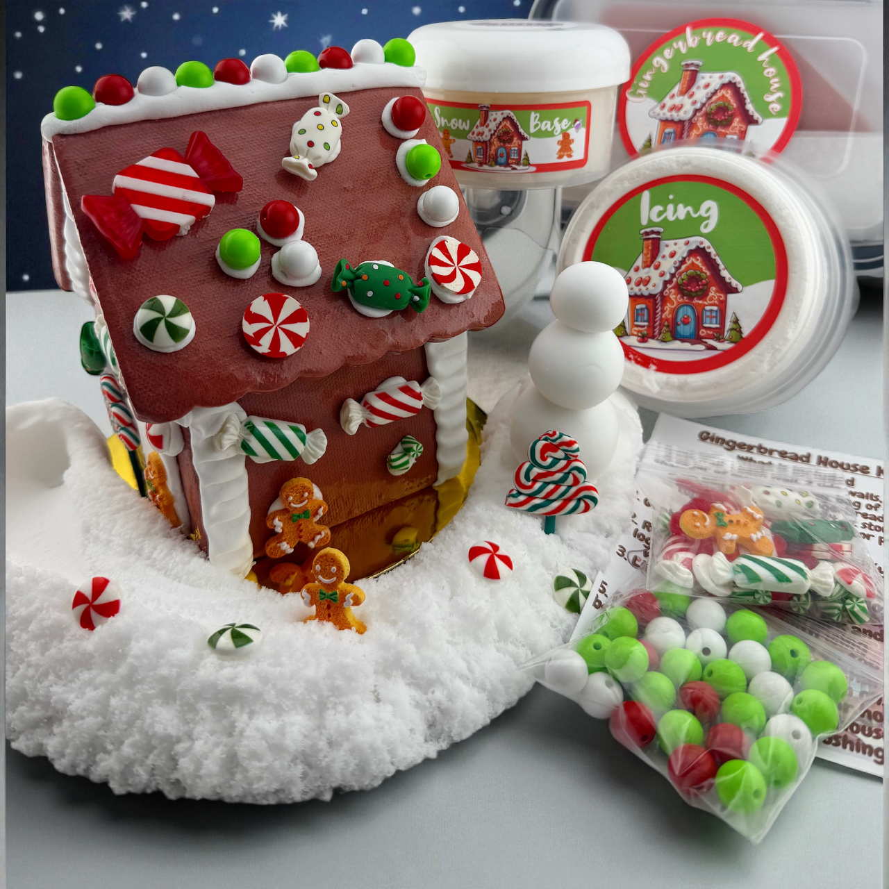 North Pole Gingerbread House Kit