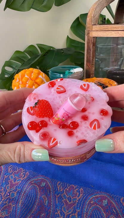 Nom Yen~Strawberry Creamy Drink