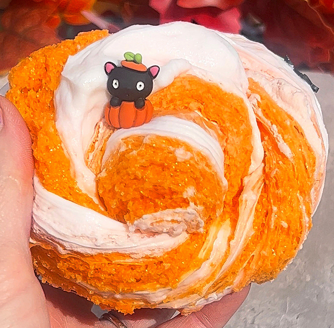 Scaredy Cat Sugar Cookie