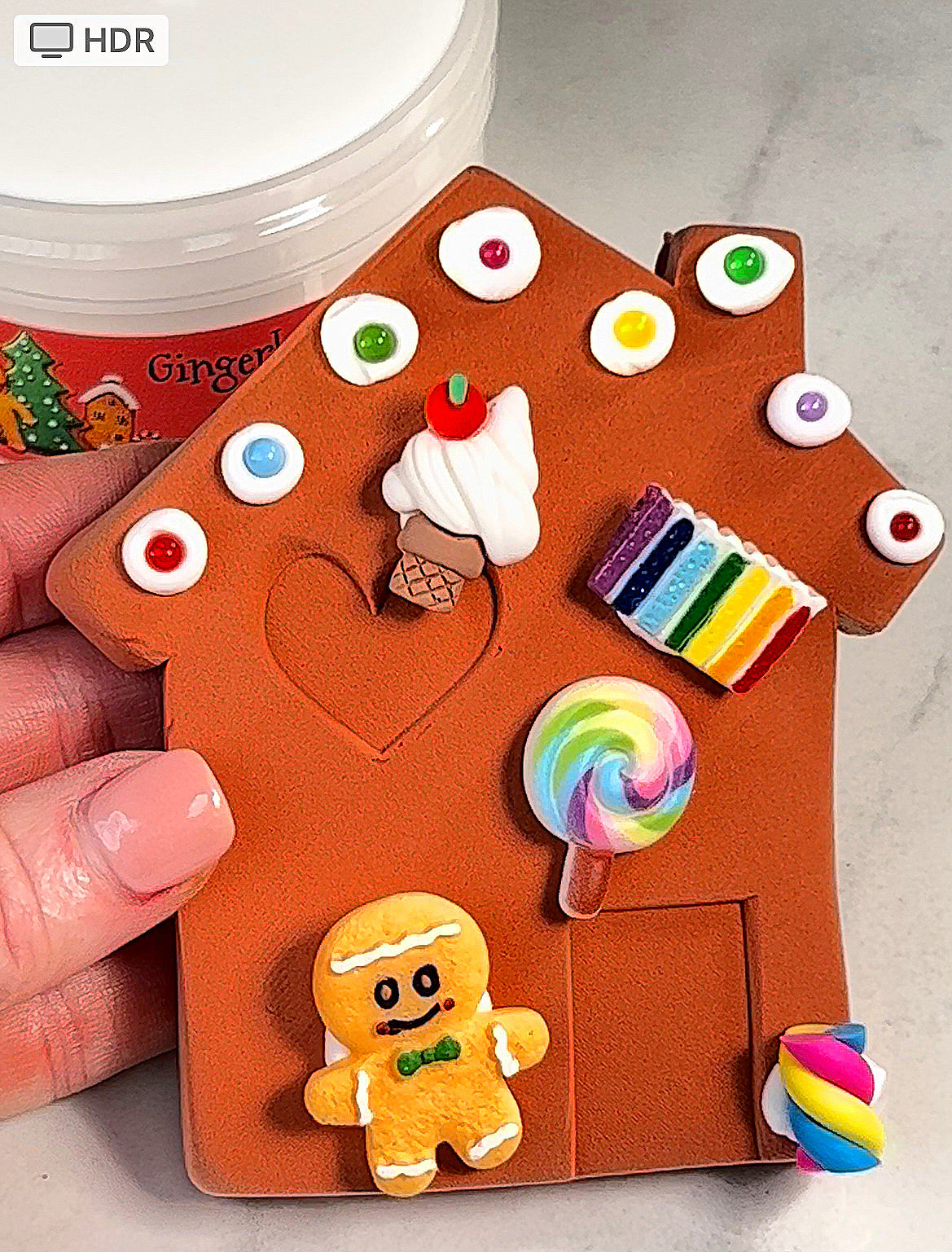 Gingerbread House-Thick and glossy DIY make your own gingerbread house