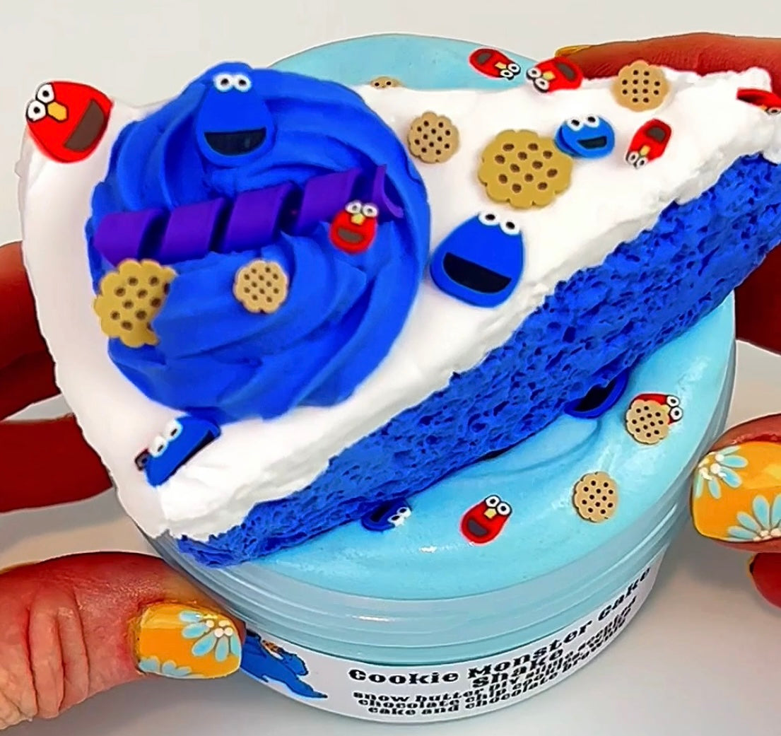 Cookie Monster Cake Shake